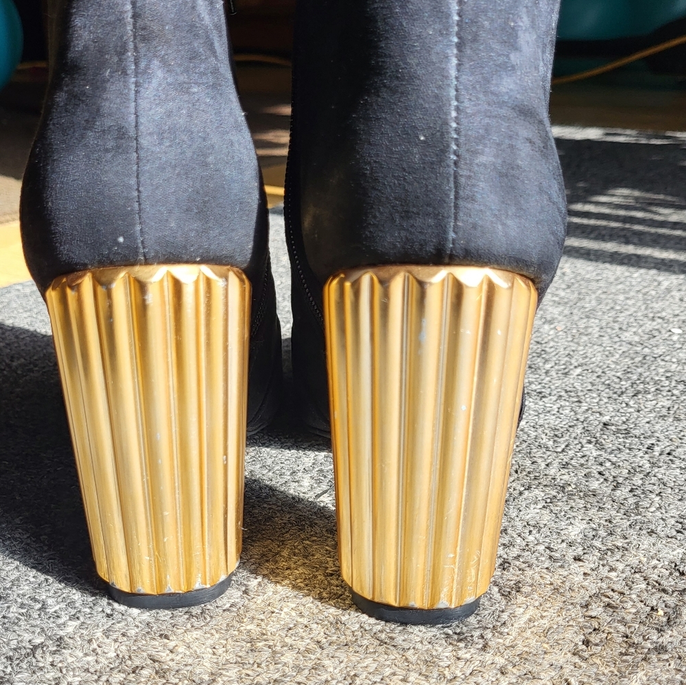 Gold heel black bootie - Picture 3 of 5